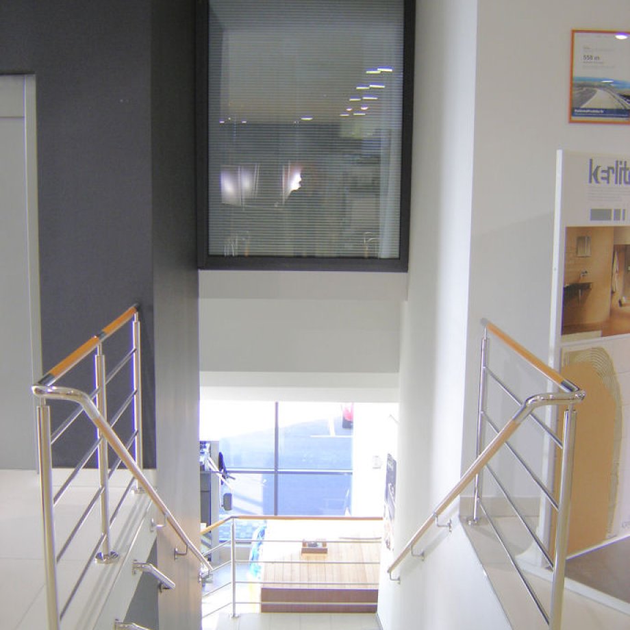 Salon keramike i sanitarija ŠPINA